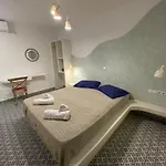 Burgos Barrio Hotel Naxos City