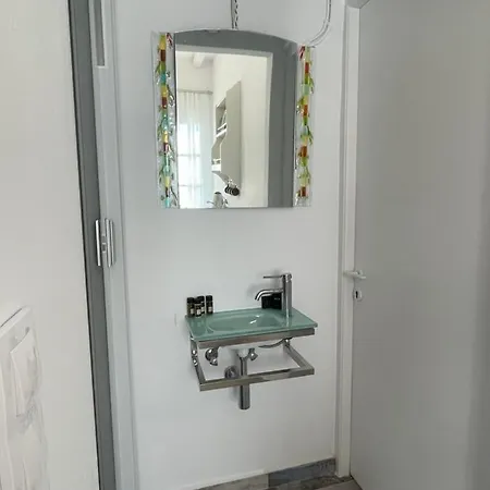 Hotel Burgos Barrio *