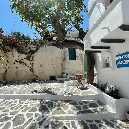 Burgos Barrio Szálloda Naxos City