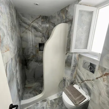 Hotel Burgos Barrio Naxos City