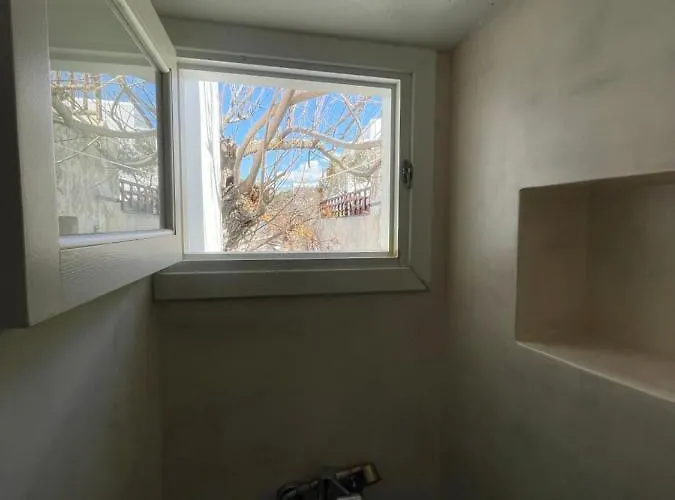 Otel Burgos Barrio *